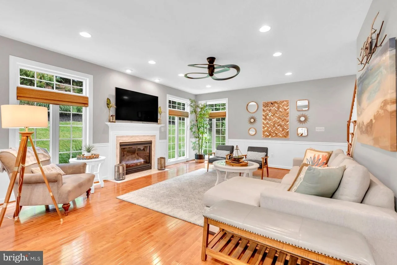 1718 Macoun Ct-10