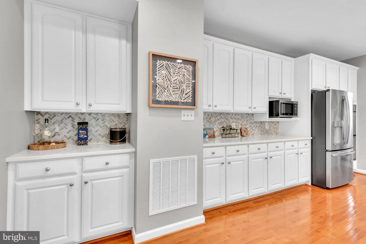 1718 Macoun Ct-12