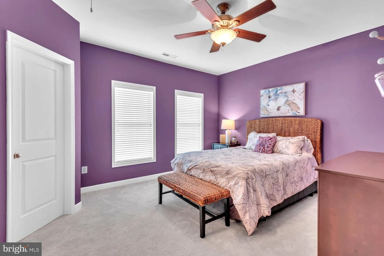 1718 Macoun Ct-35