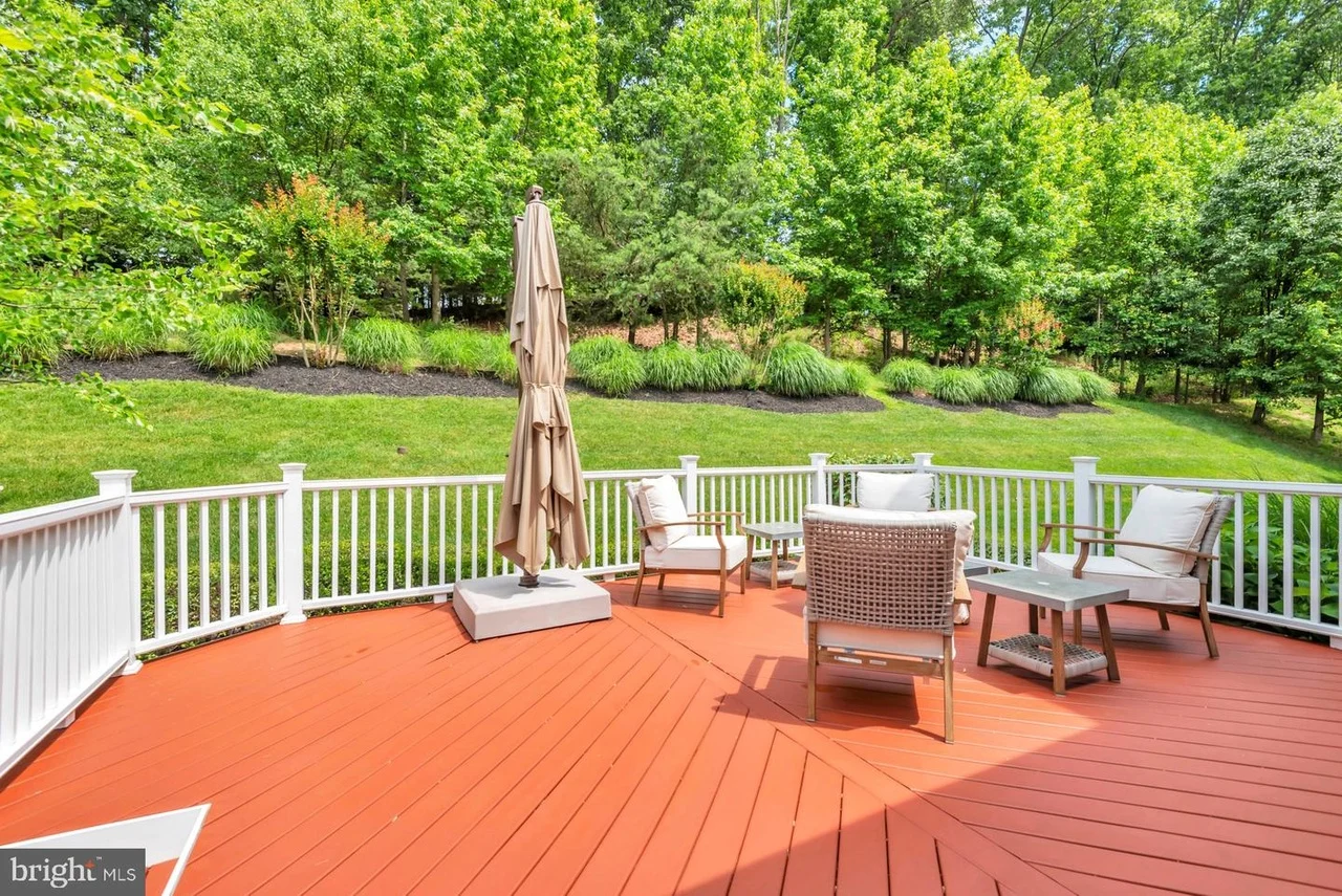 1718 Macoun Ct-49