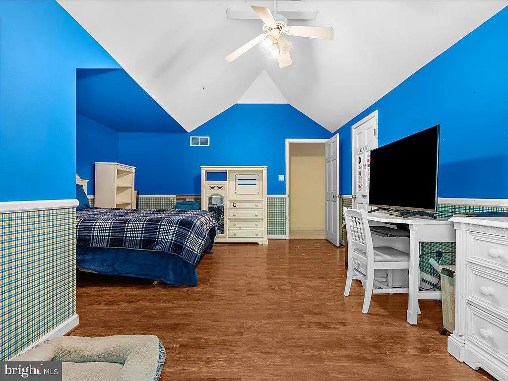 19 Weems Creek Dr-34