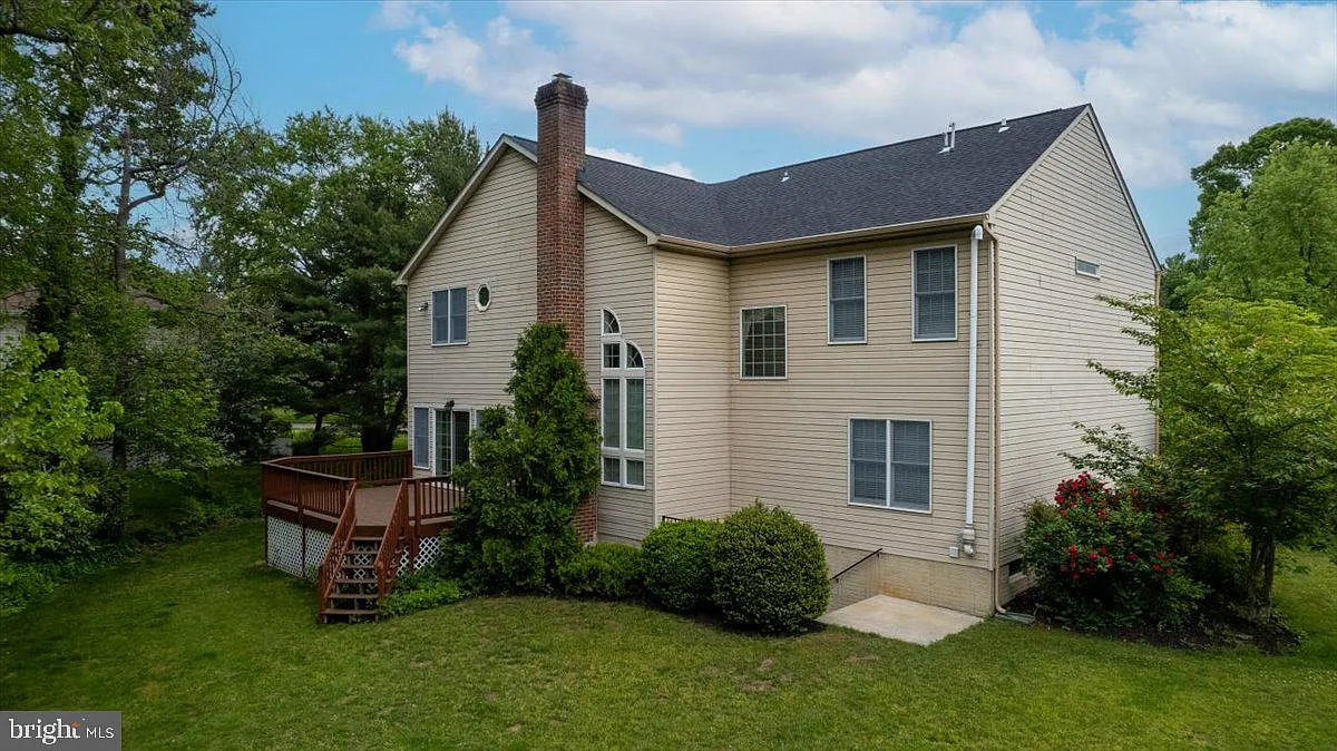 203 Blackhaw Ct-27