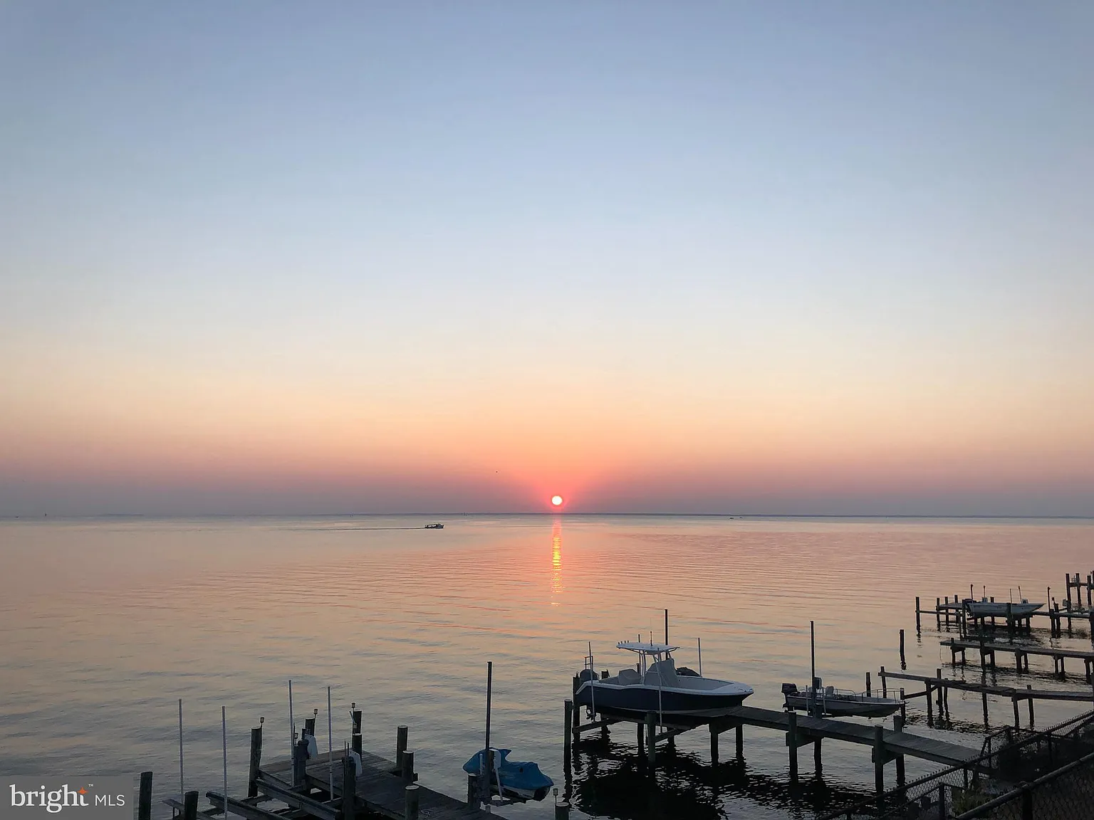 2168 Lake Dr-4