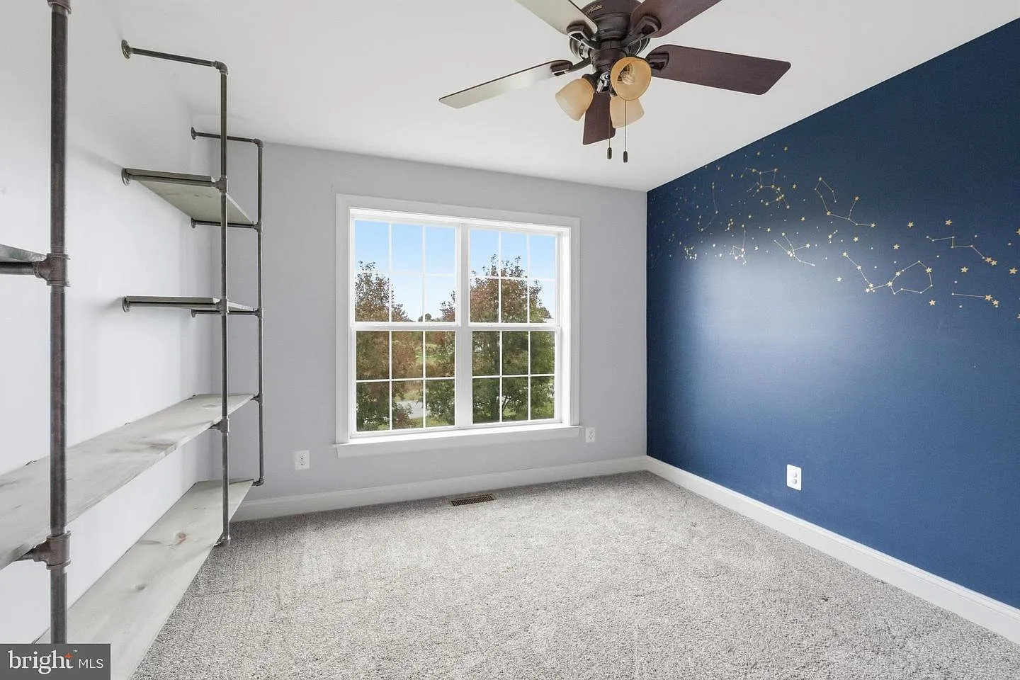 217 Austin Ct-36