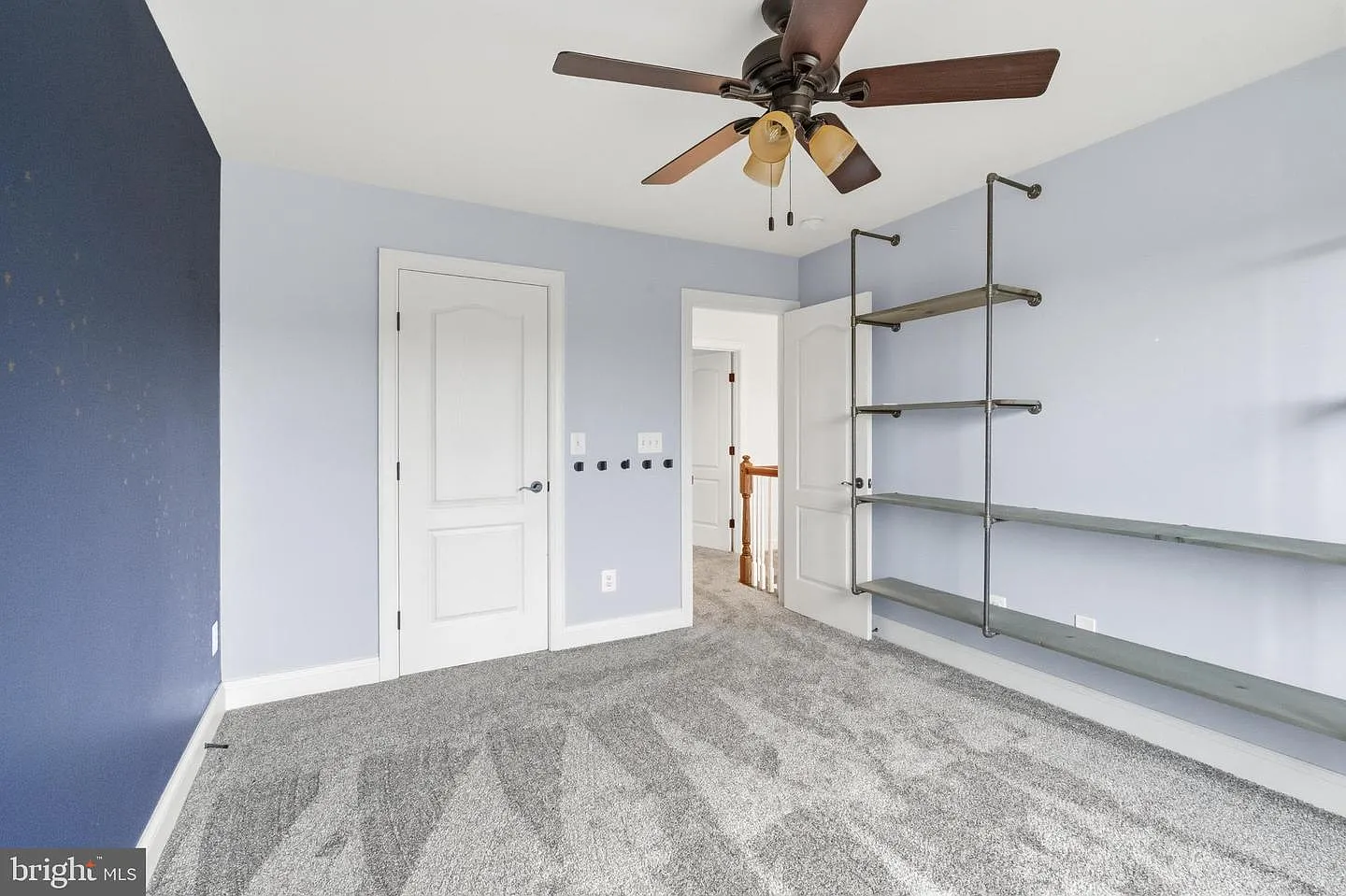 217 Austin Ct-37