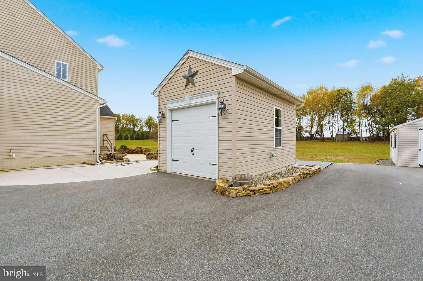 217 Austin Ct-8