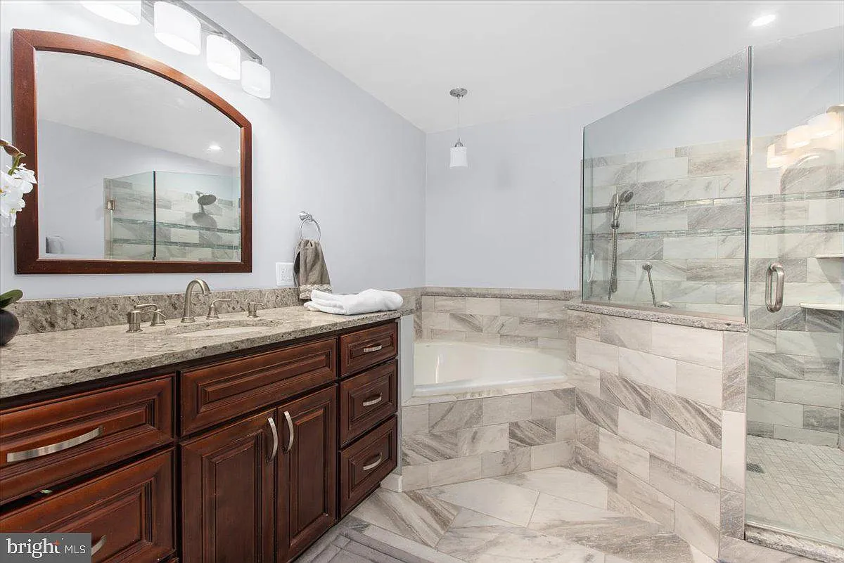 2552 Cheval Dr-21