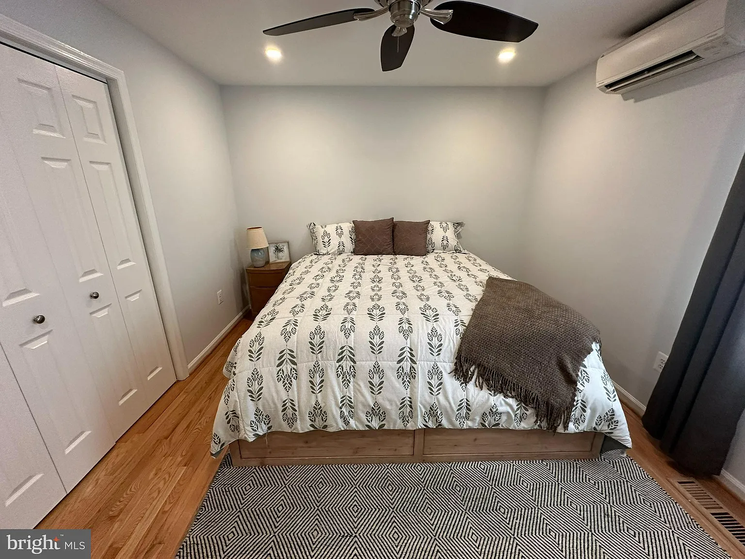 2552 Cheval Dr-26