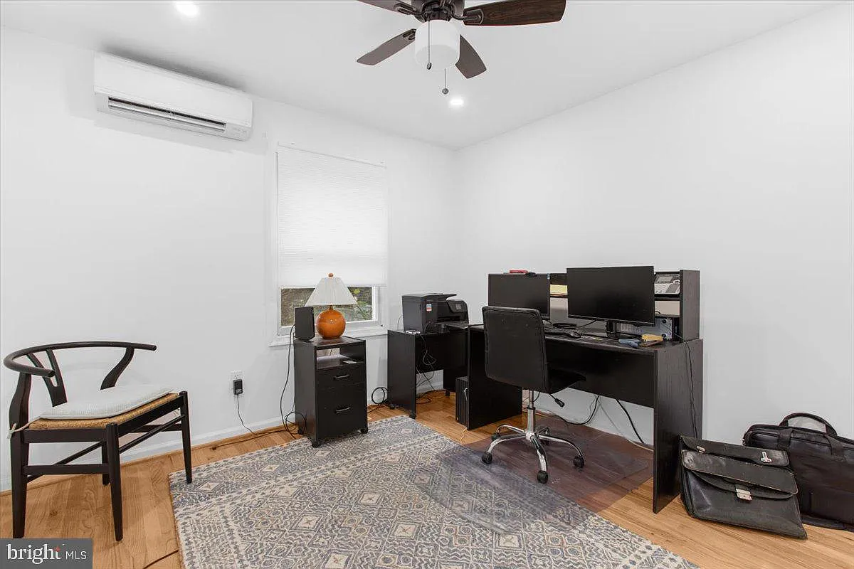 2552 Cheval Dr-28