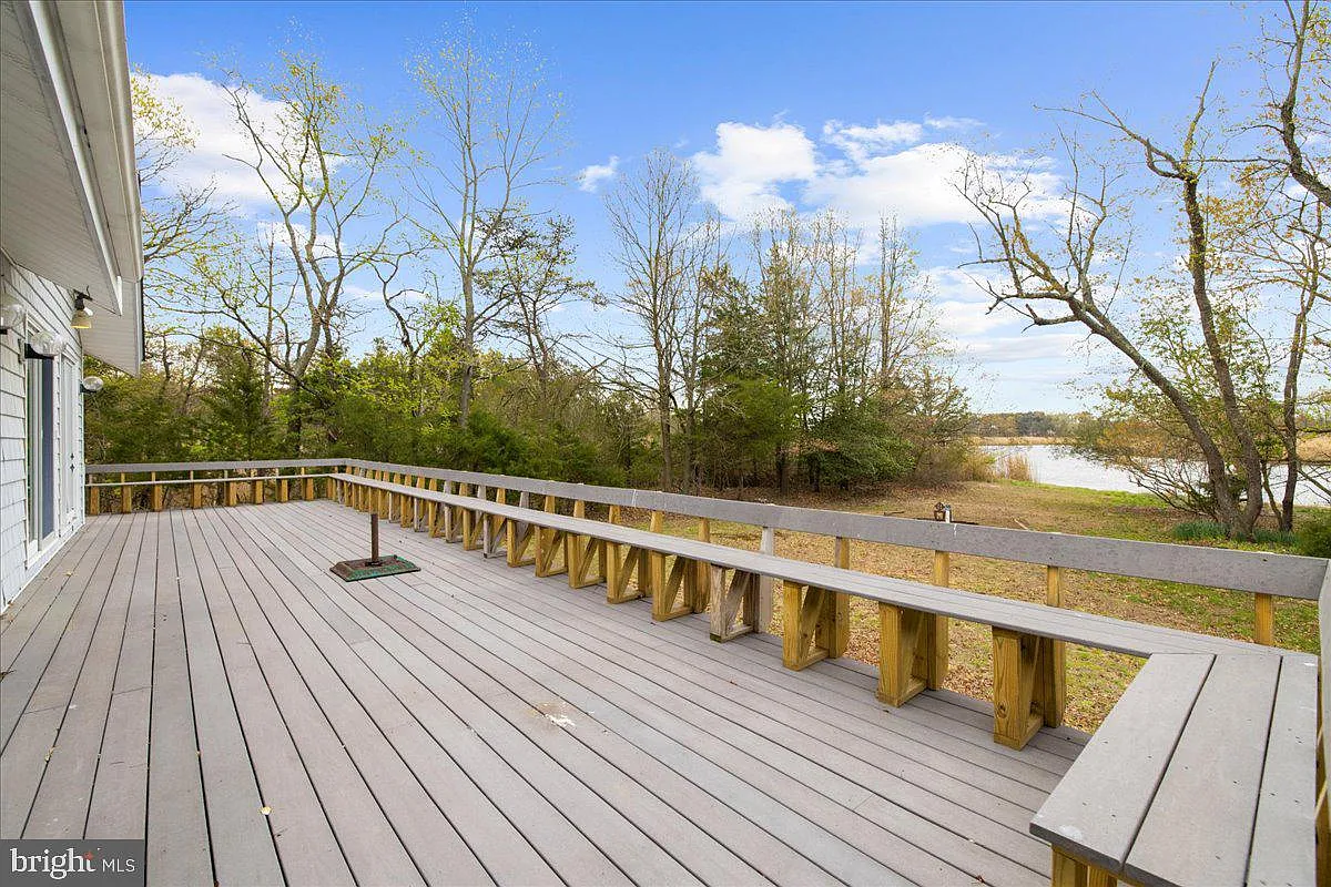 26889 Morgnec Rd-20