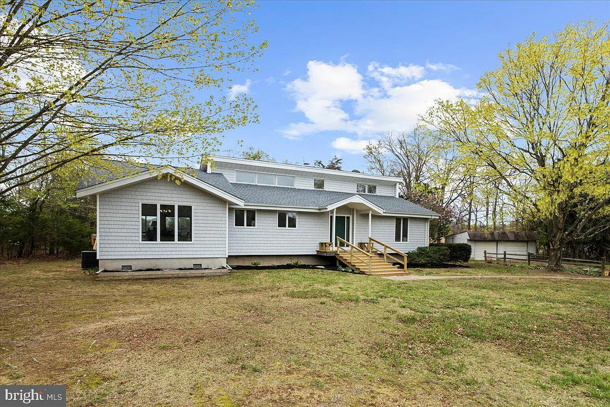 26889 Morgnec Rd-9