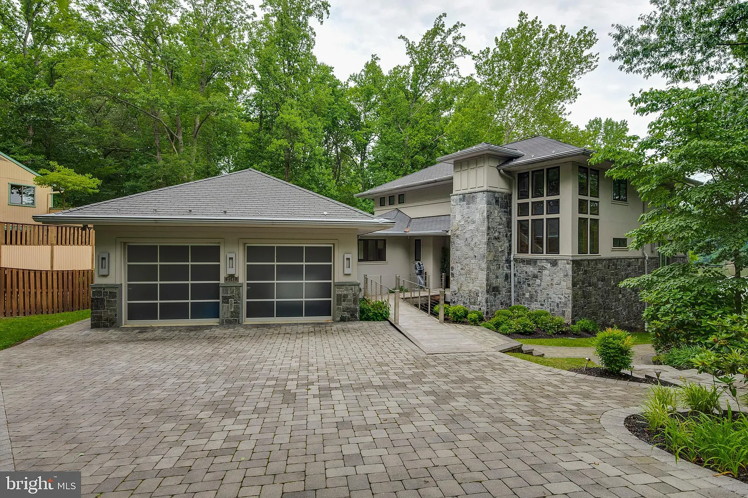 2741 Poplar Ln-21