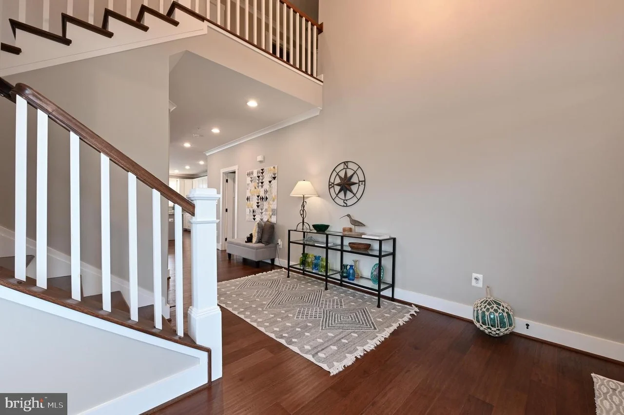 409 Zeman Dr-3