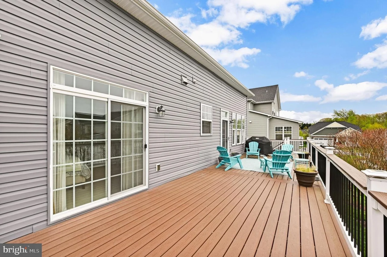 409 Zeman Dr-31