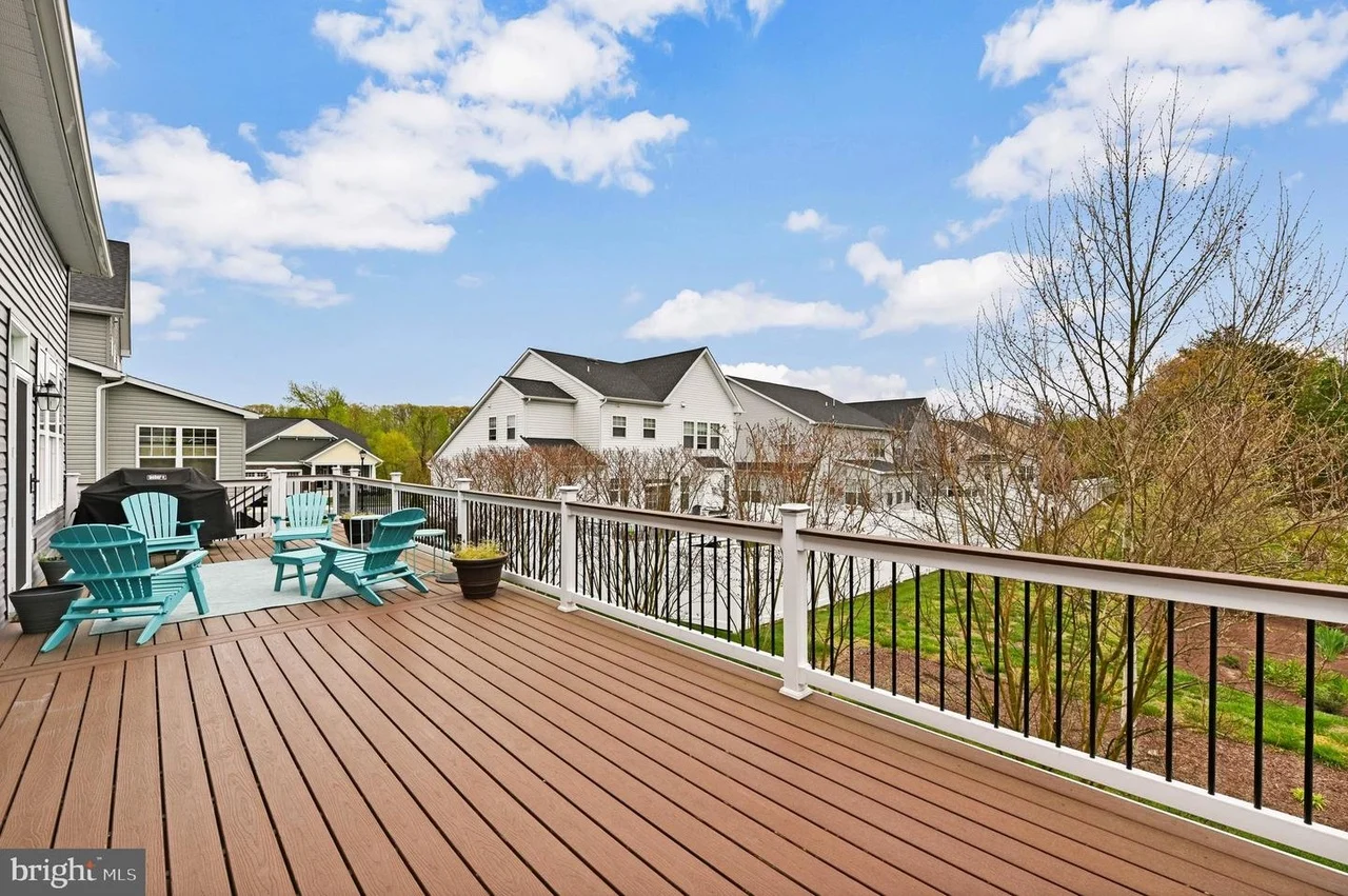 409 Zeman Dr-32