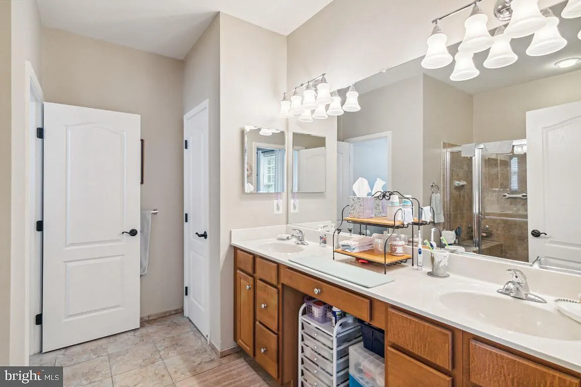 505 Bingham Ct-16