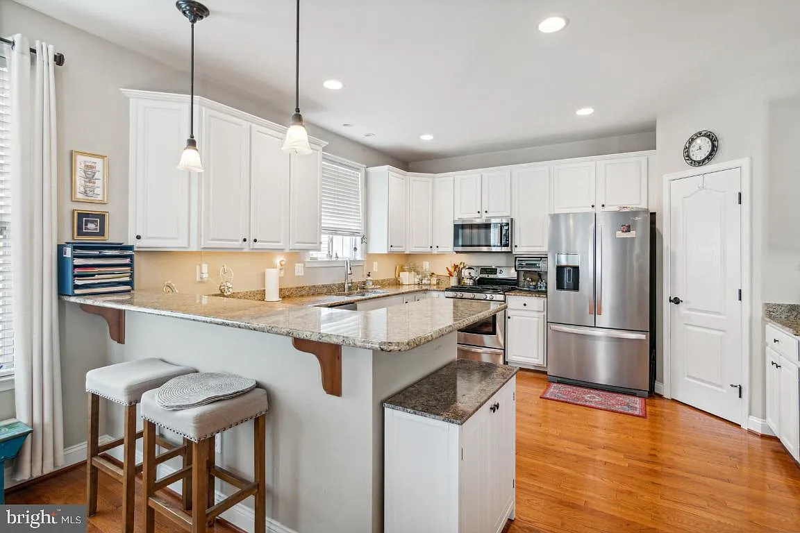505 Bingham Ct-7