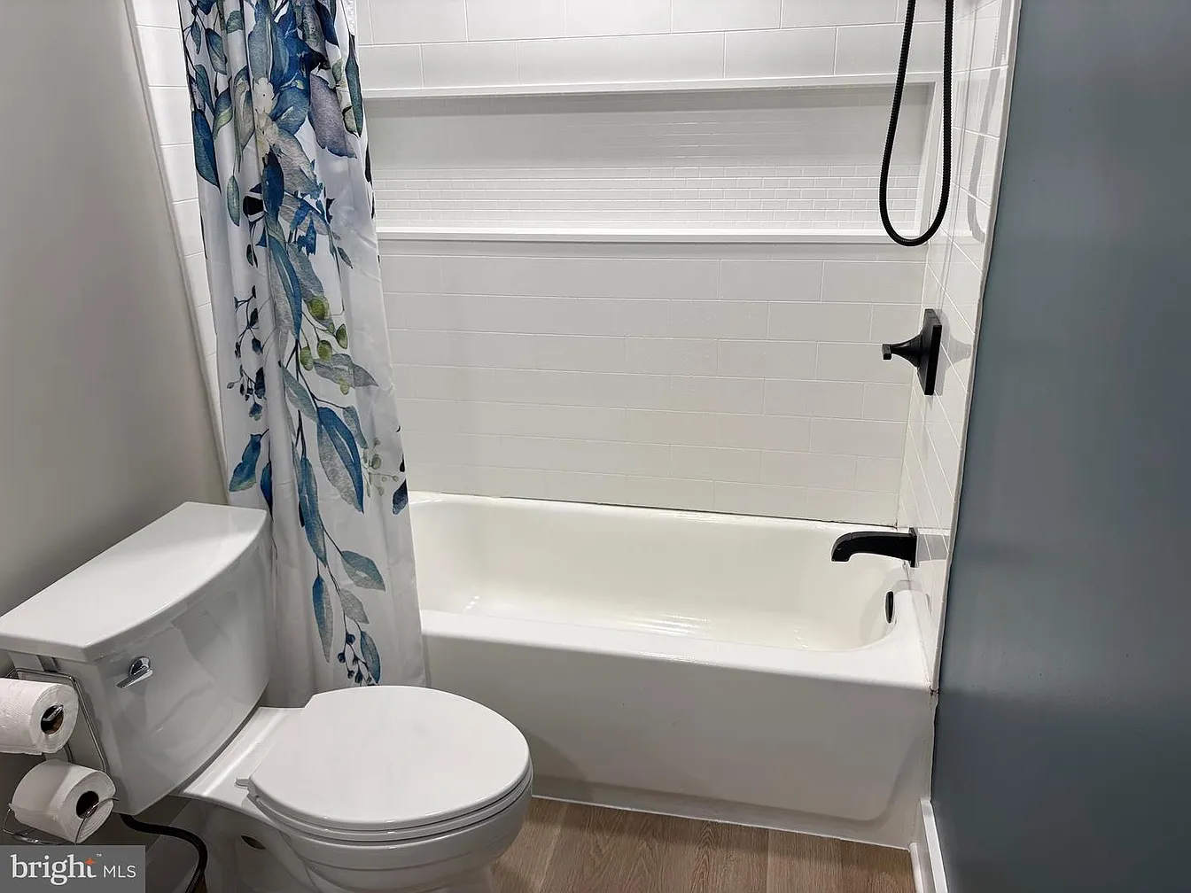 1054 Saybrook Hbr-10