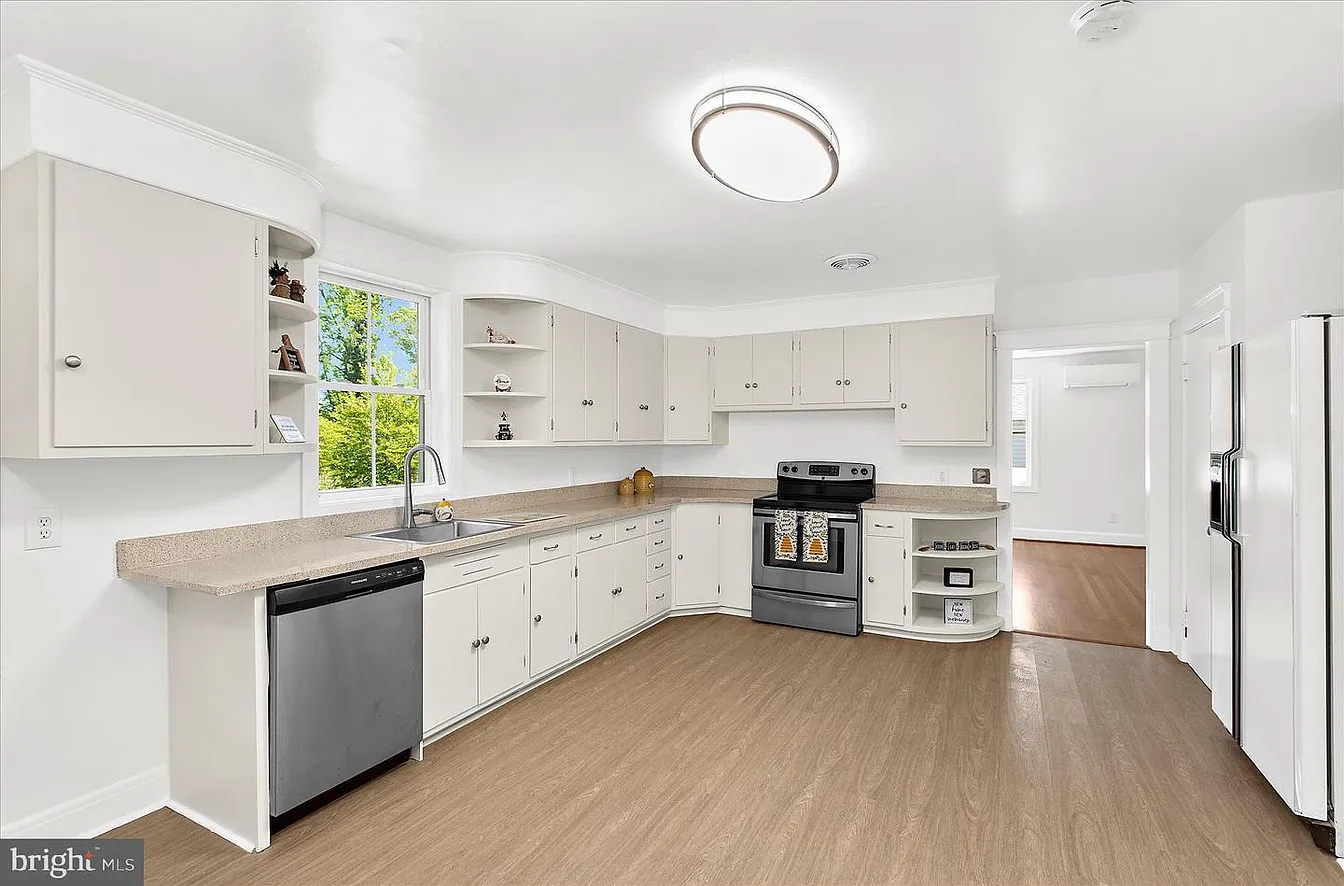 1378 Odenton Rd-11