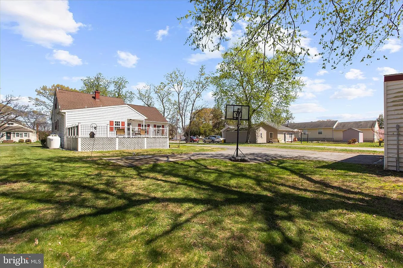 161 Margate Dr -3