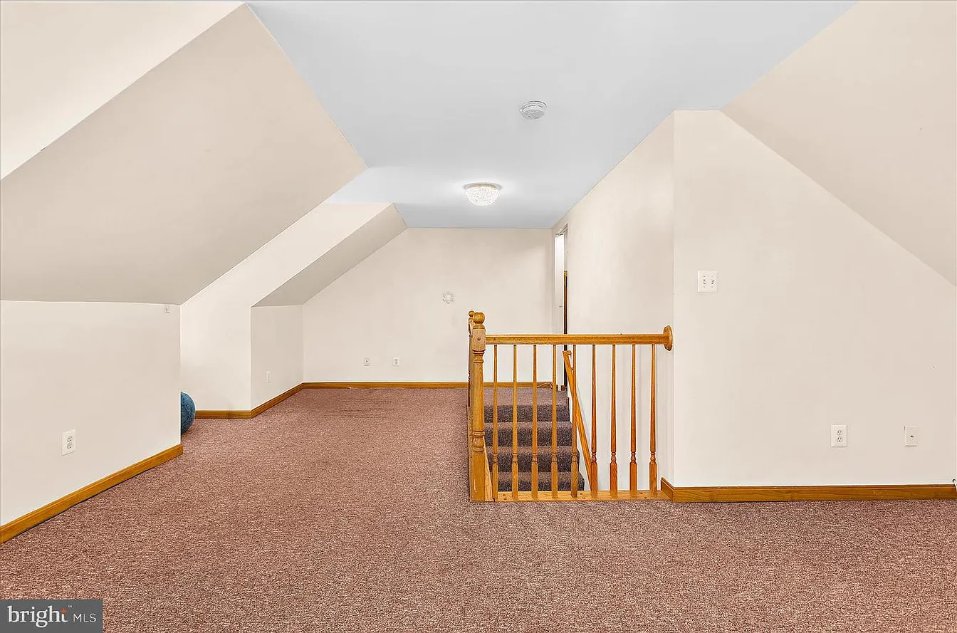 161 Margate Dr -32