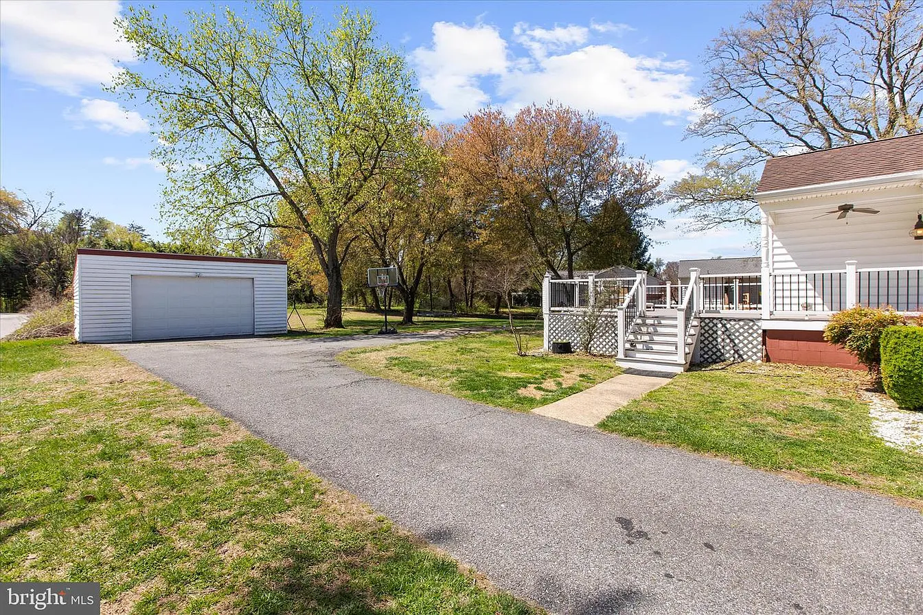 161 Margate Dr -36