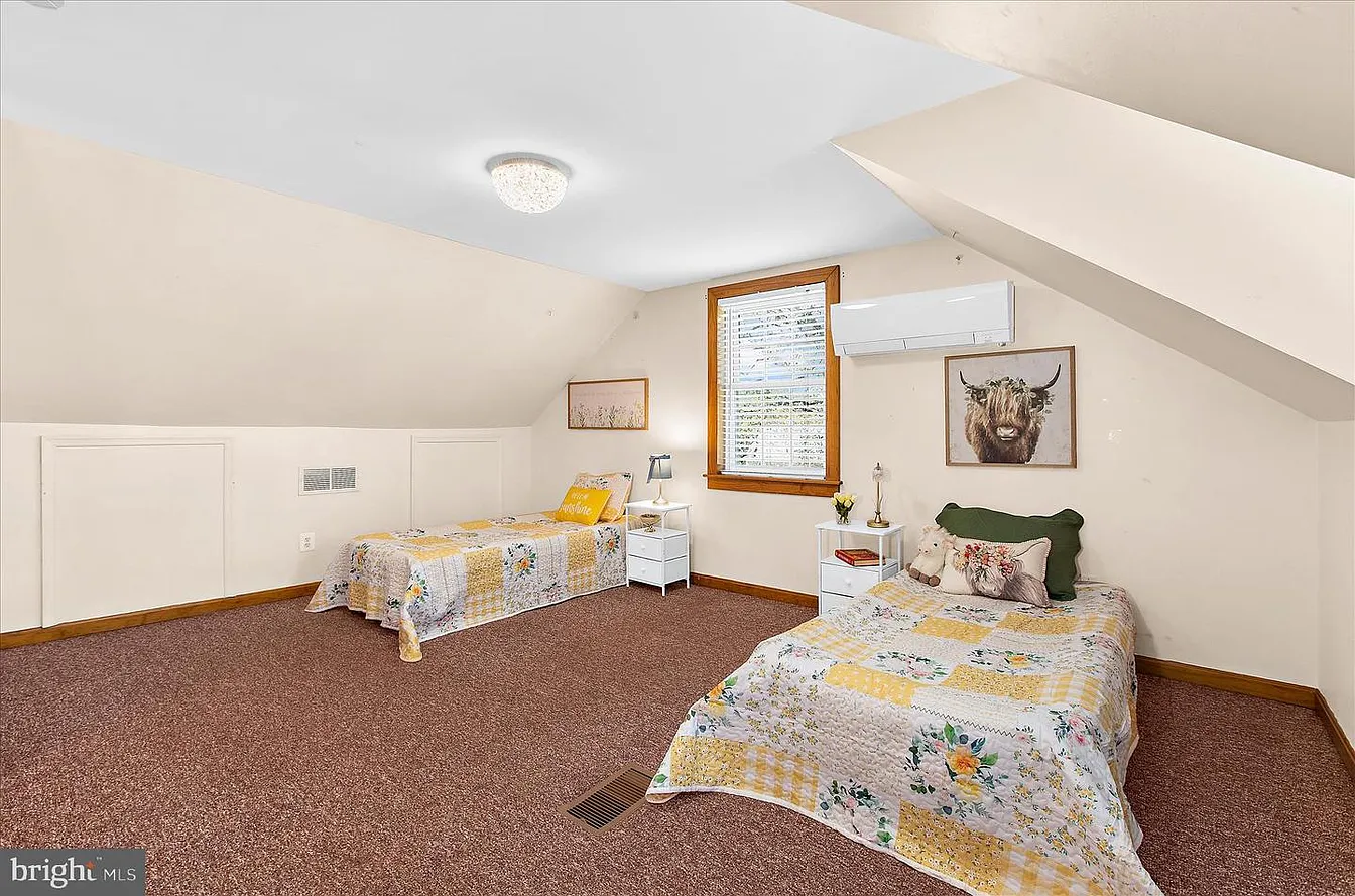 161 Margate Dr -6