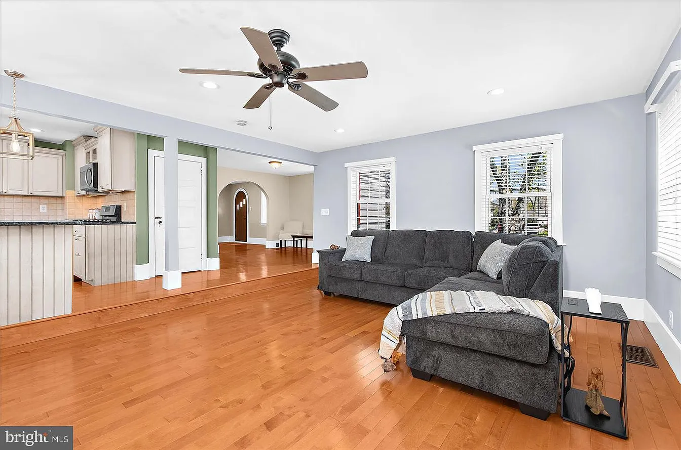 161 Margate Dr -8