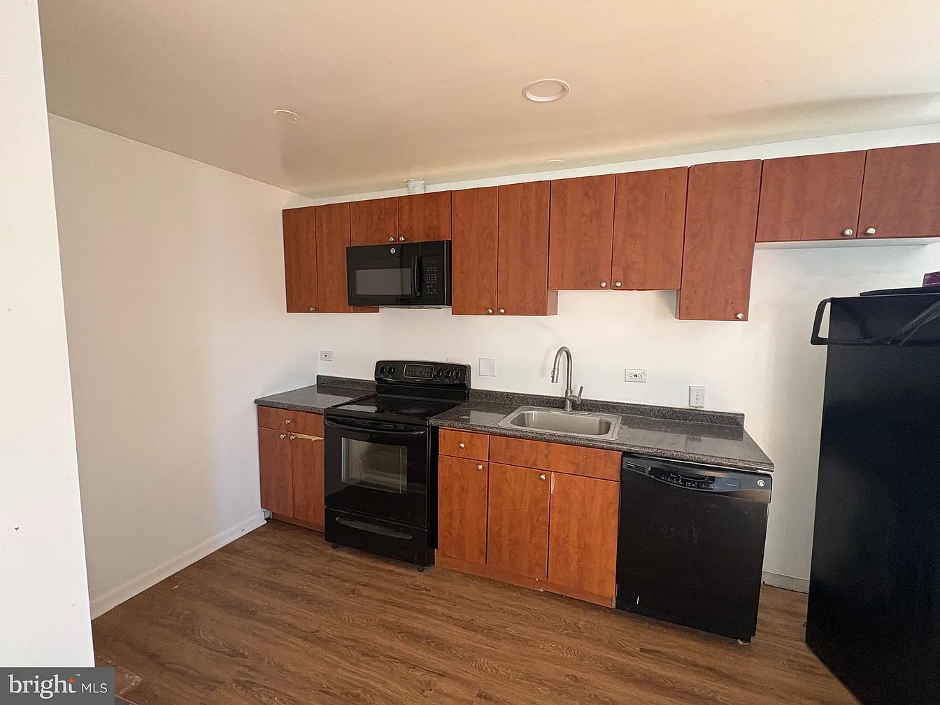 2715 Hammonds Ferry Rd-10