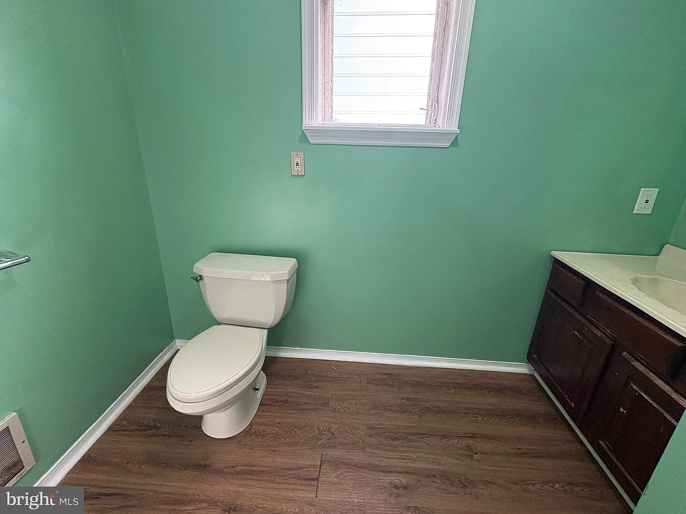 2715 Hammonds Ferry Rd-6