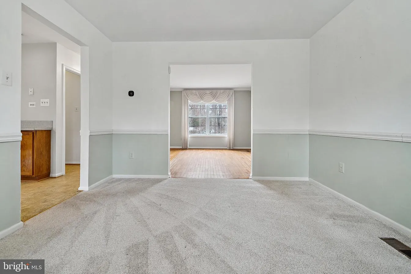 285 Shakespeare Dr-10