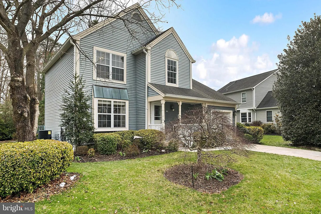 285 Shakespeare Dr-33
