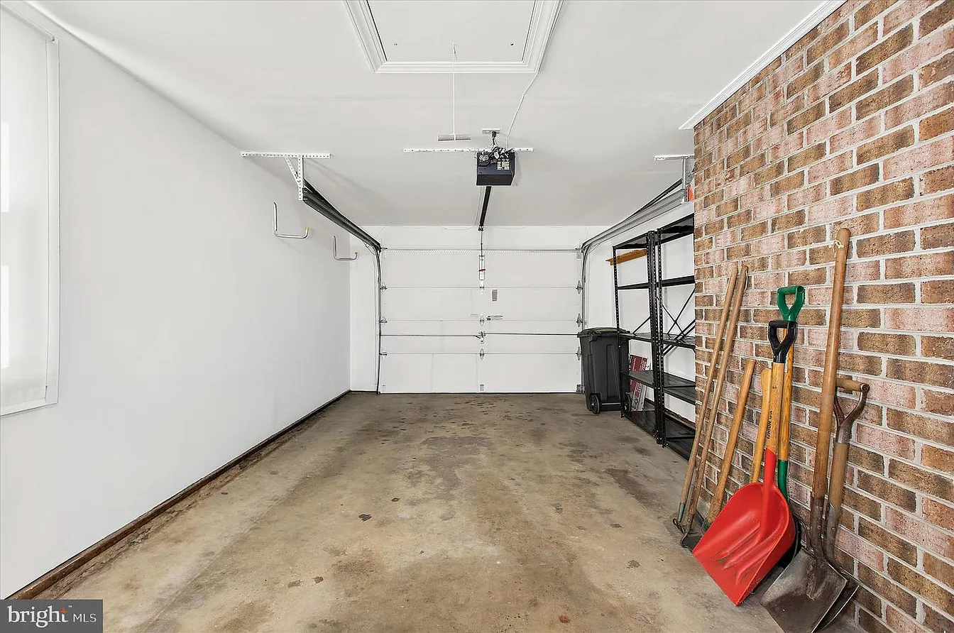 3509 Morlock Ln-27