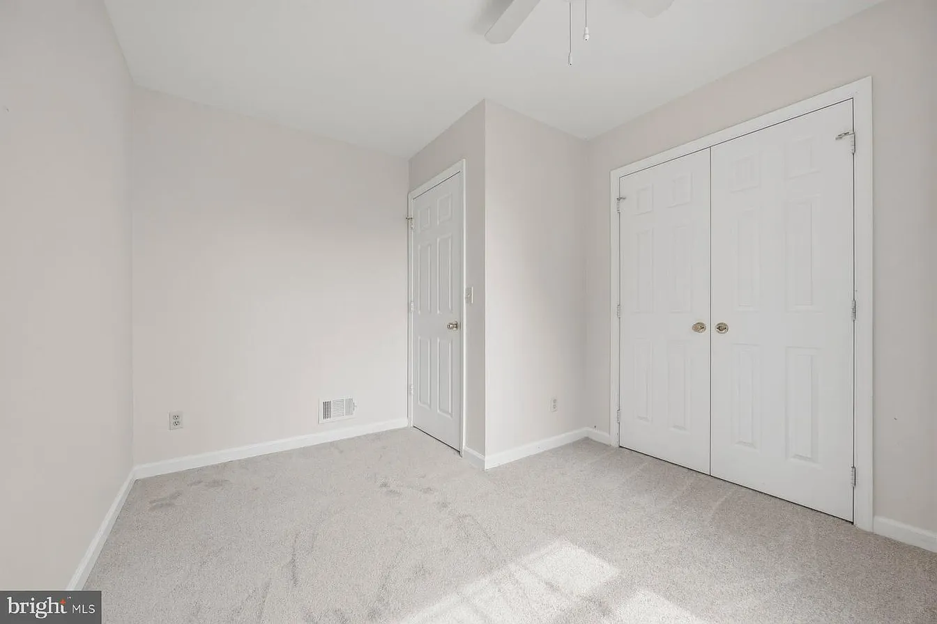 50 Robinson Landing Rd-25