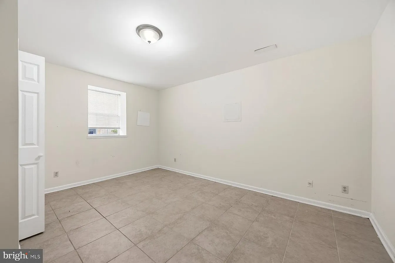 50 Robinson Landing Rd-33
