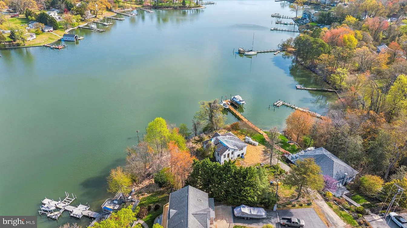 8046 Forest Glen Dr-3