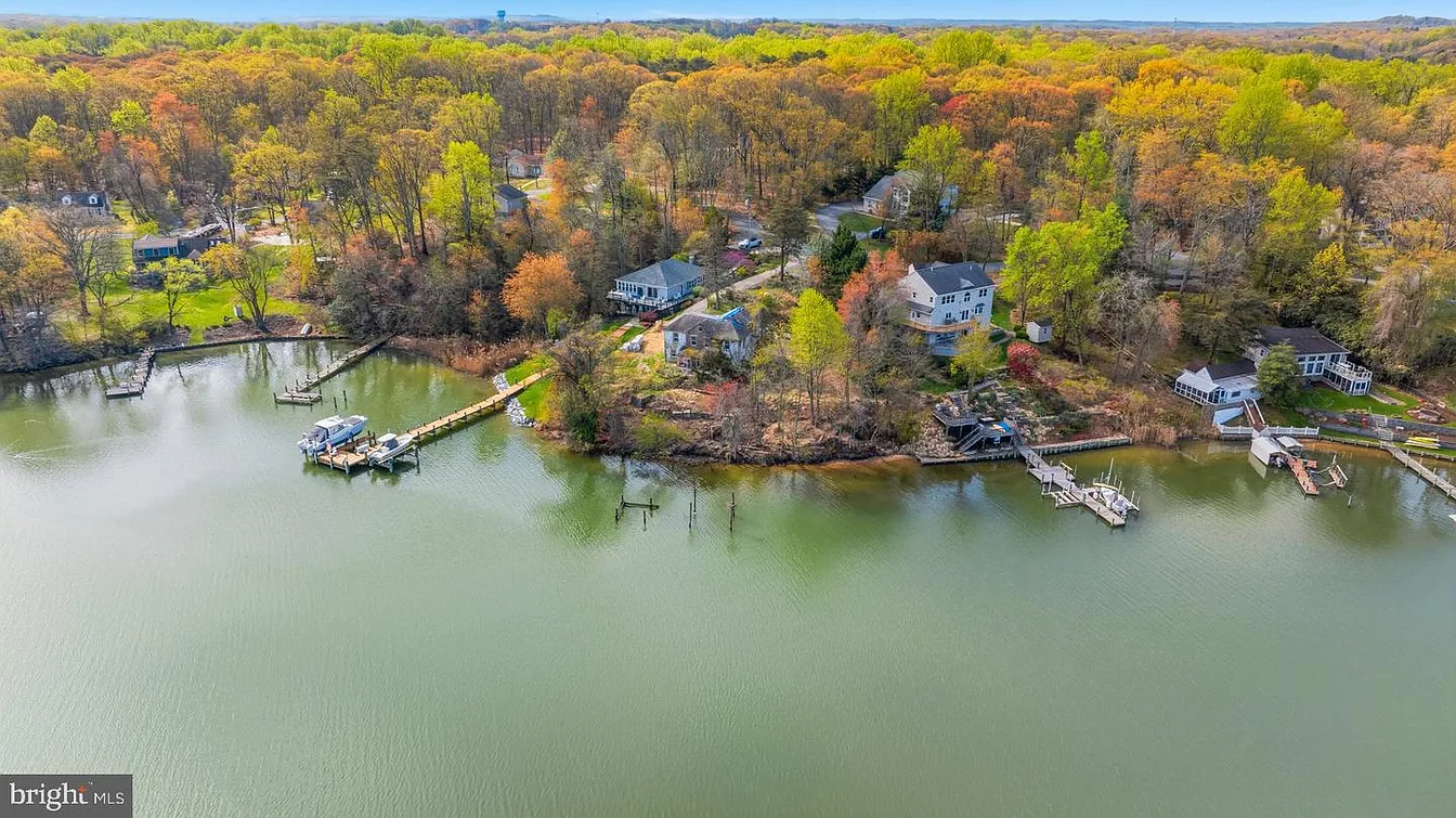 8046 Forest Glen Dr-6