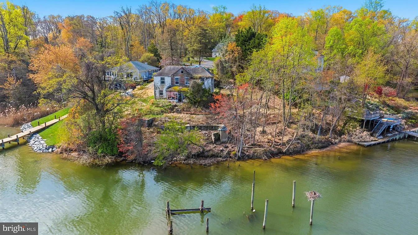 8046 Forest Glen Dr-7