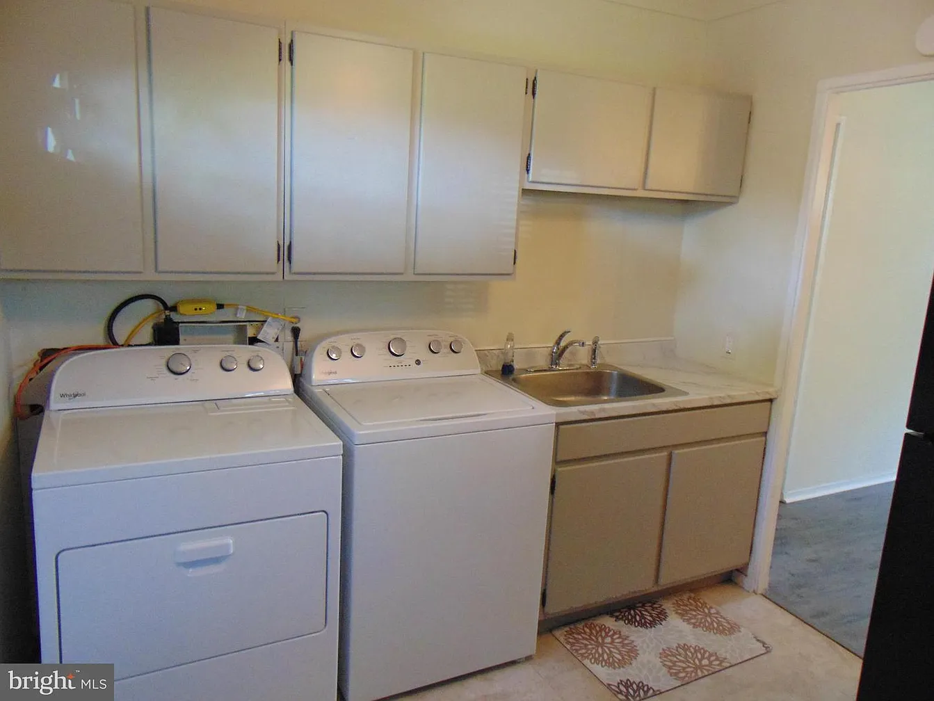 909 Oak St, Frederick-16