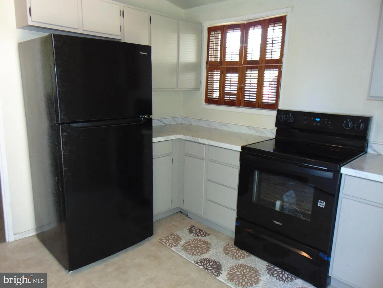 909 Oak St, Frederick-2