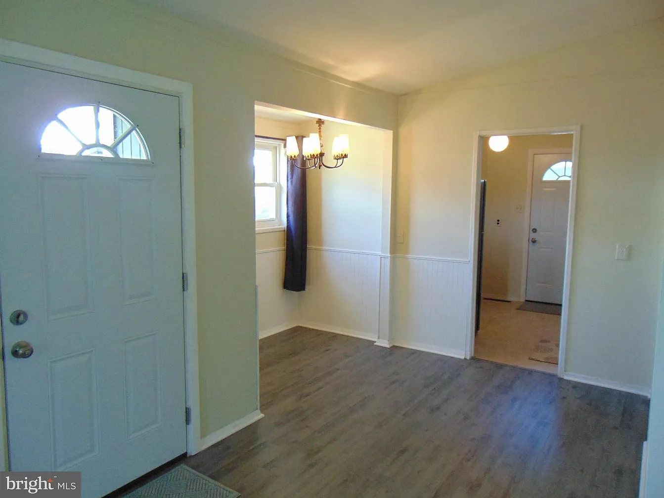 909 Oak St, Frederick-24