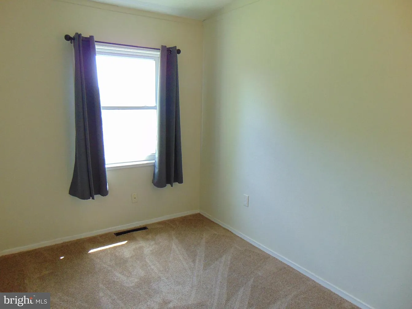 909 Oak St, Frederick-8