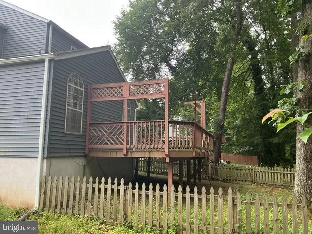 330 Nature Walk Ln33