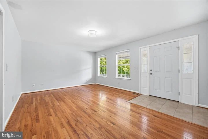 50 Robinson Landing Rd16