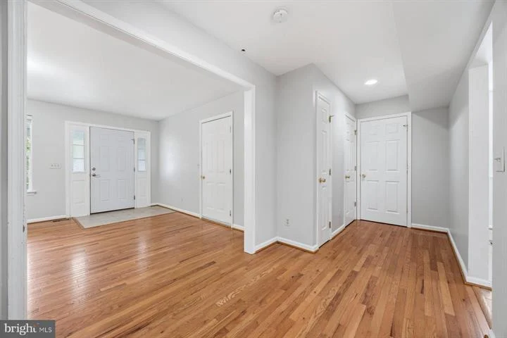 50 Robinson Landing Rd17