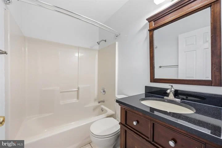 50 Robinson Landing Rd30