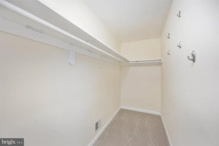 50 Robinson Landing Rd32