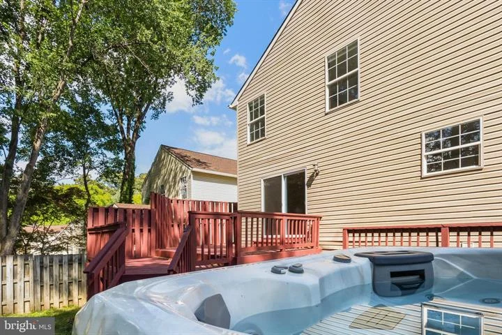 50 Robinson Landing Rd65